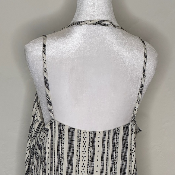 NWOT- RVCA Sundress - Picture 8 of 14